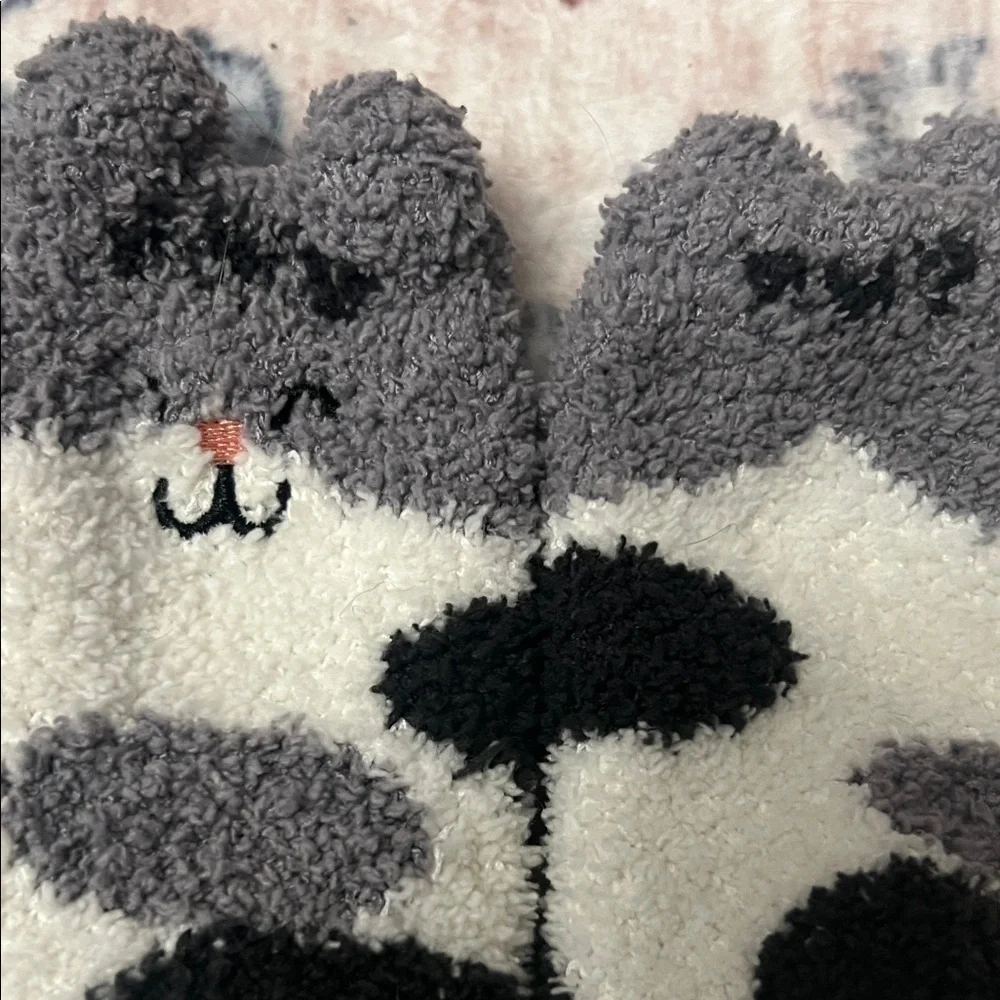 Cat Lovers Cute Cat Paw Fuzzy Socks Bundle